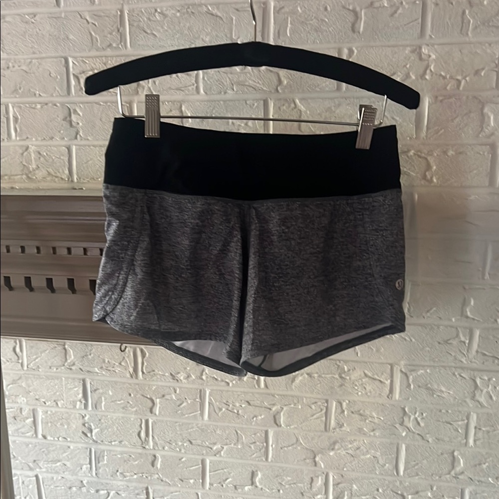 Lululemon Run Time Shorts - Picture 2 of 11